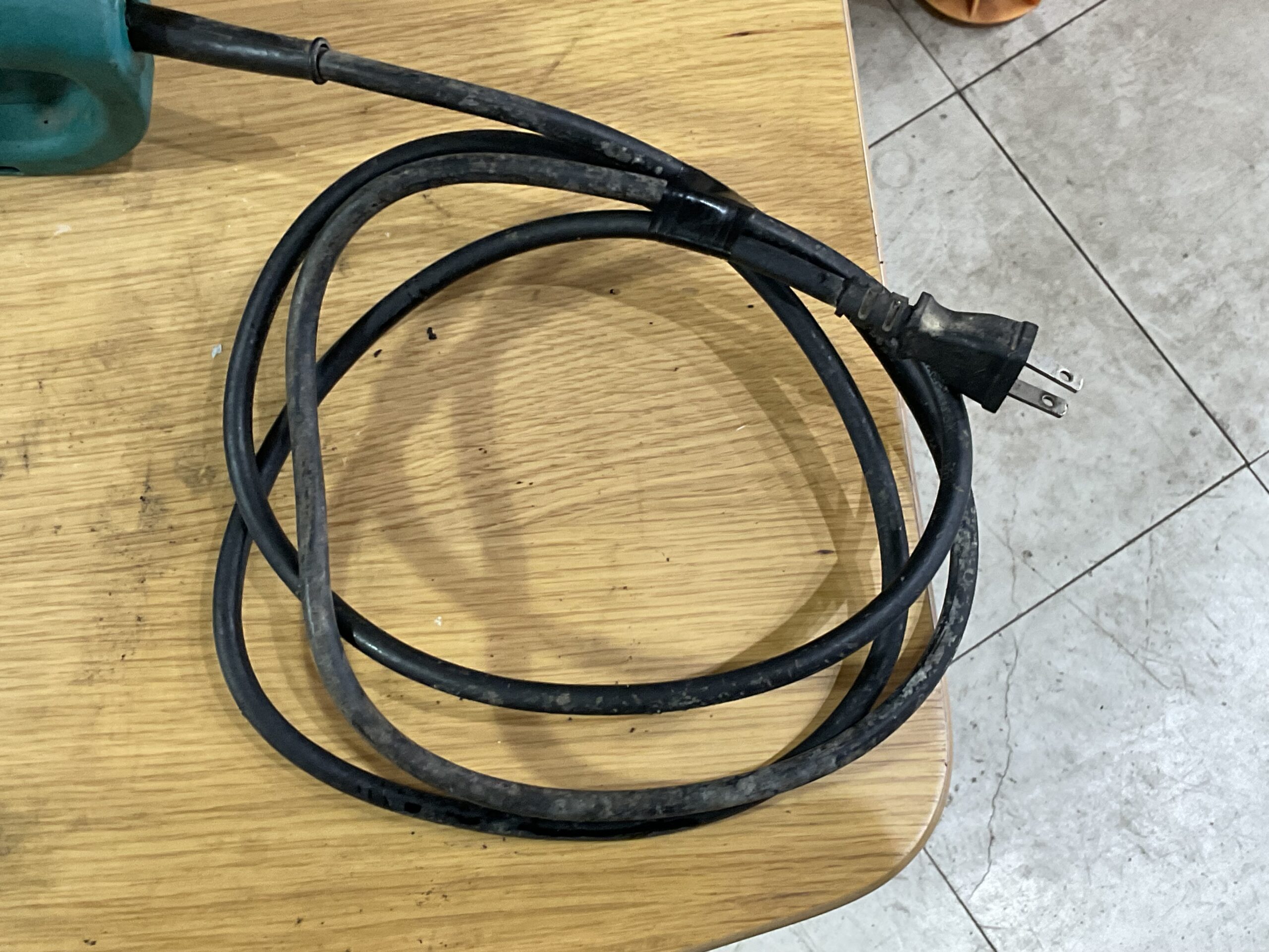 電気チェーンソー　シンコー　SCS-350A