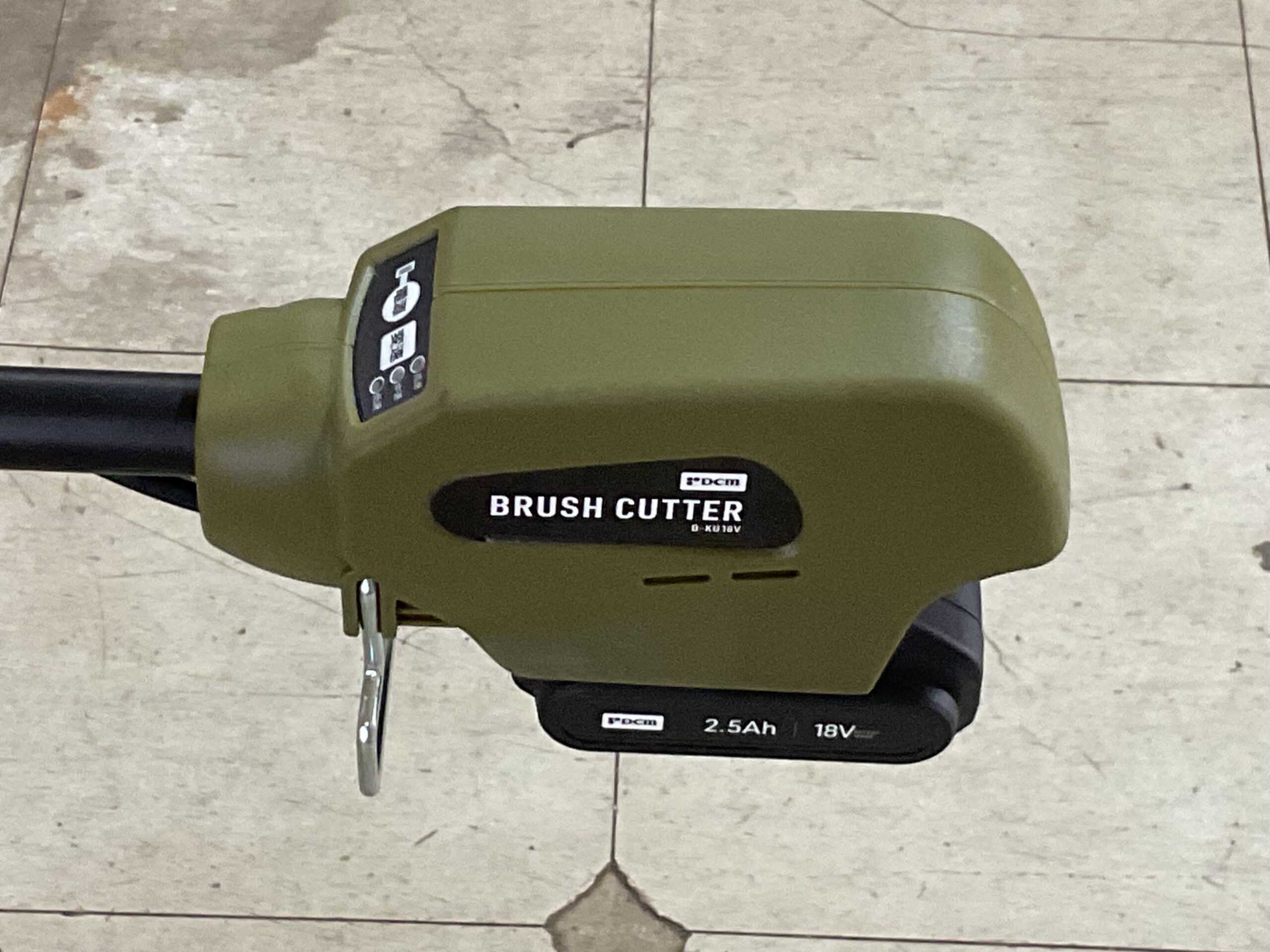 充電式刈払機　DCM    D-KU18V