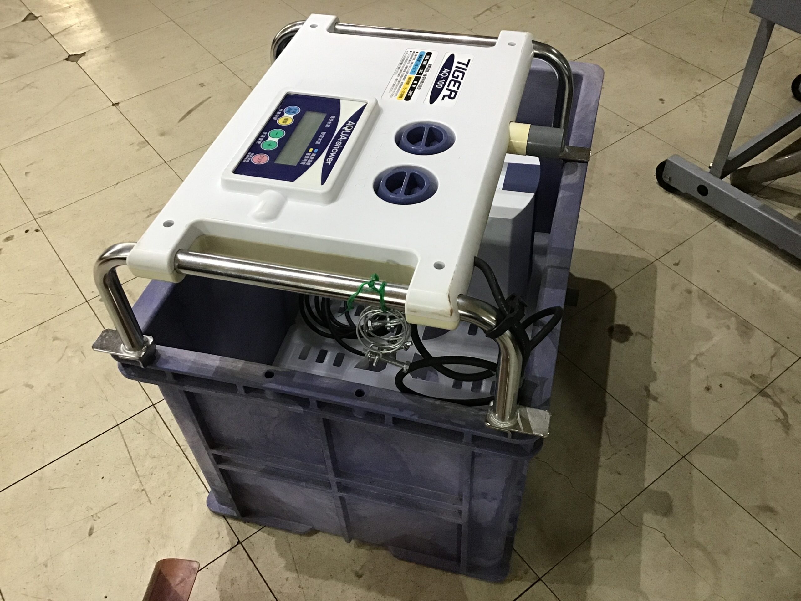 催芽機　AQｰ100