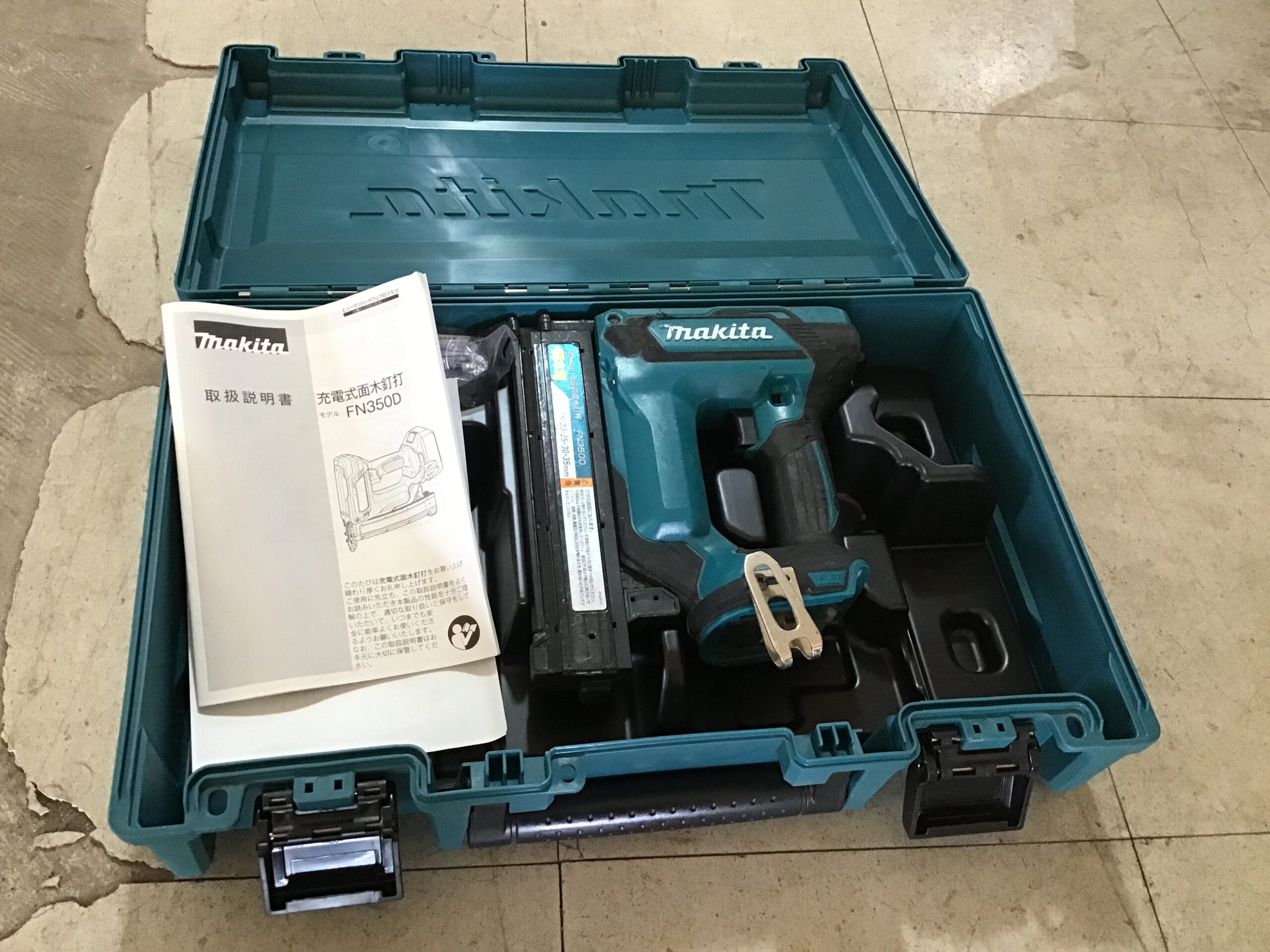 makita充電式面木釘打　FN350D<span>FN350D
