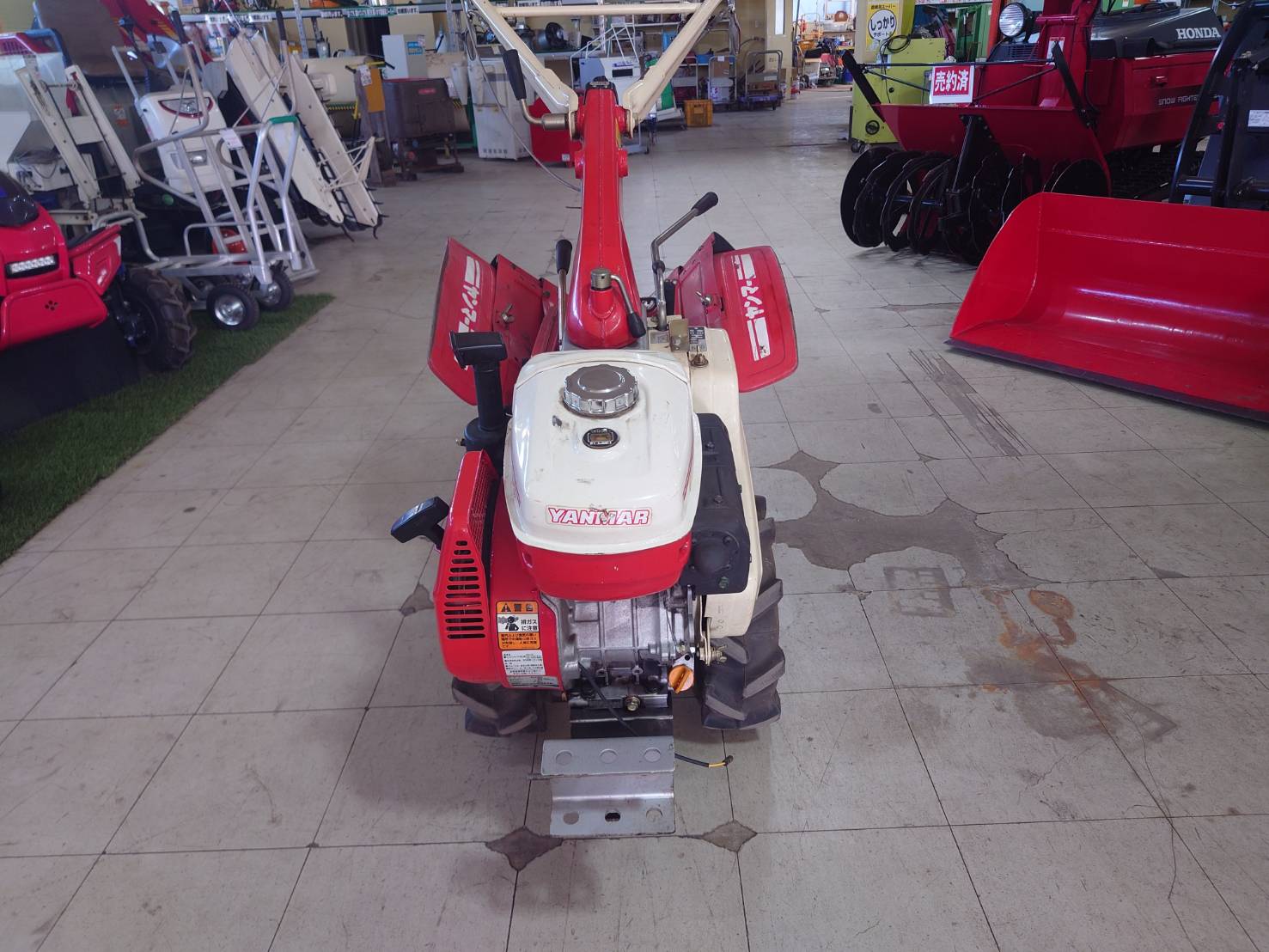 管理機　ヤンマー　YK700
