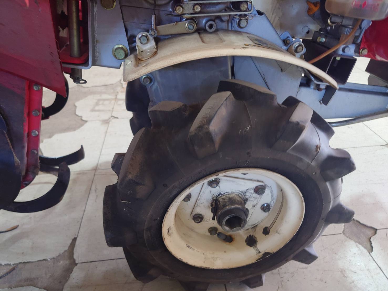 管理機　ヤンマー　YK700
