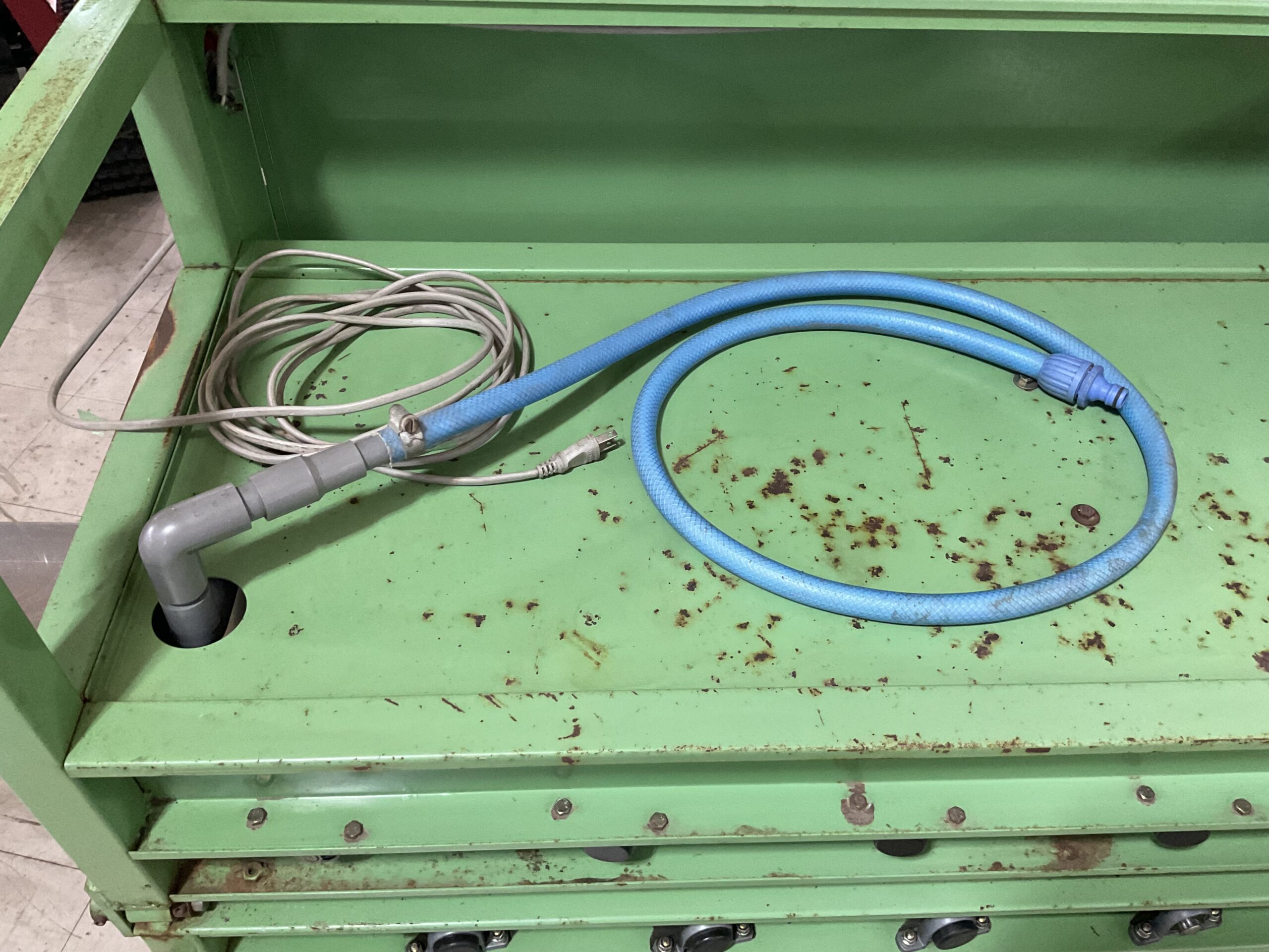 野菜洗い機　サシナミ　Y24-6TU型