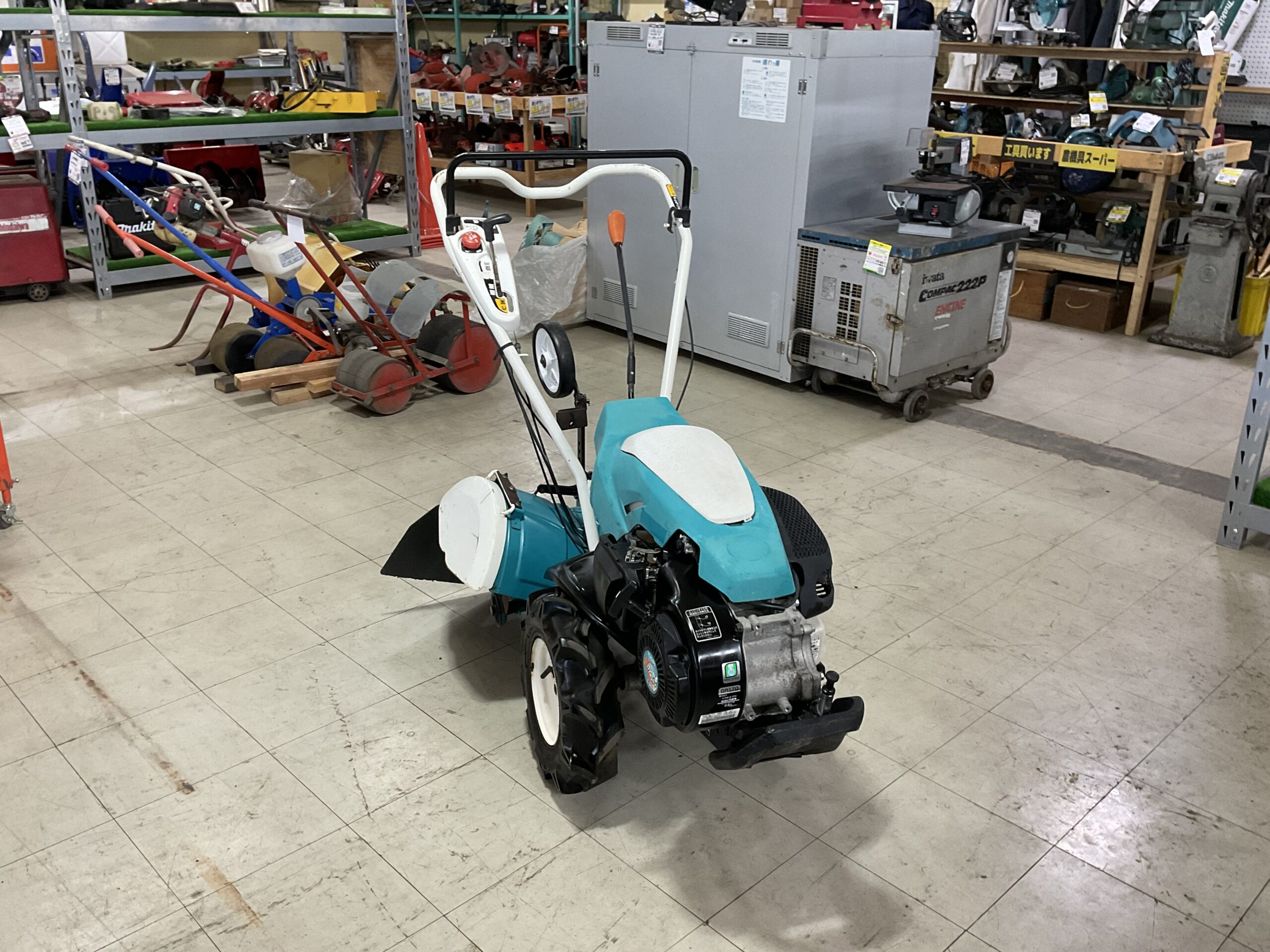 耕運機　クボタ　TRS70