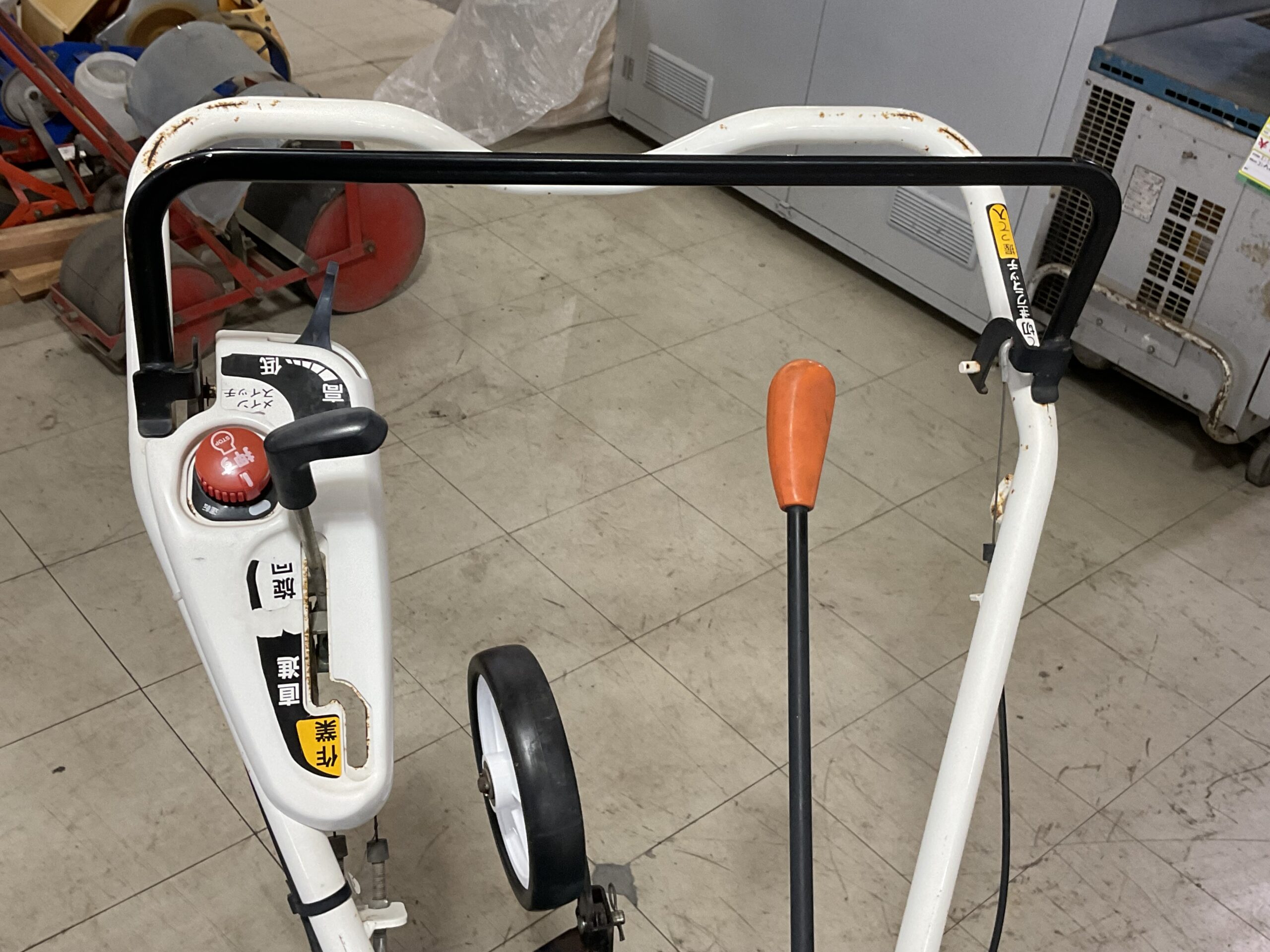 耕運機　クボタ　TRS70