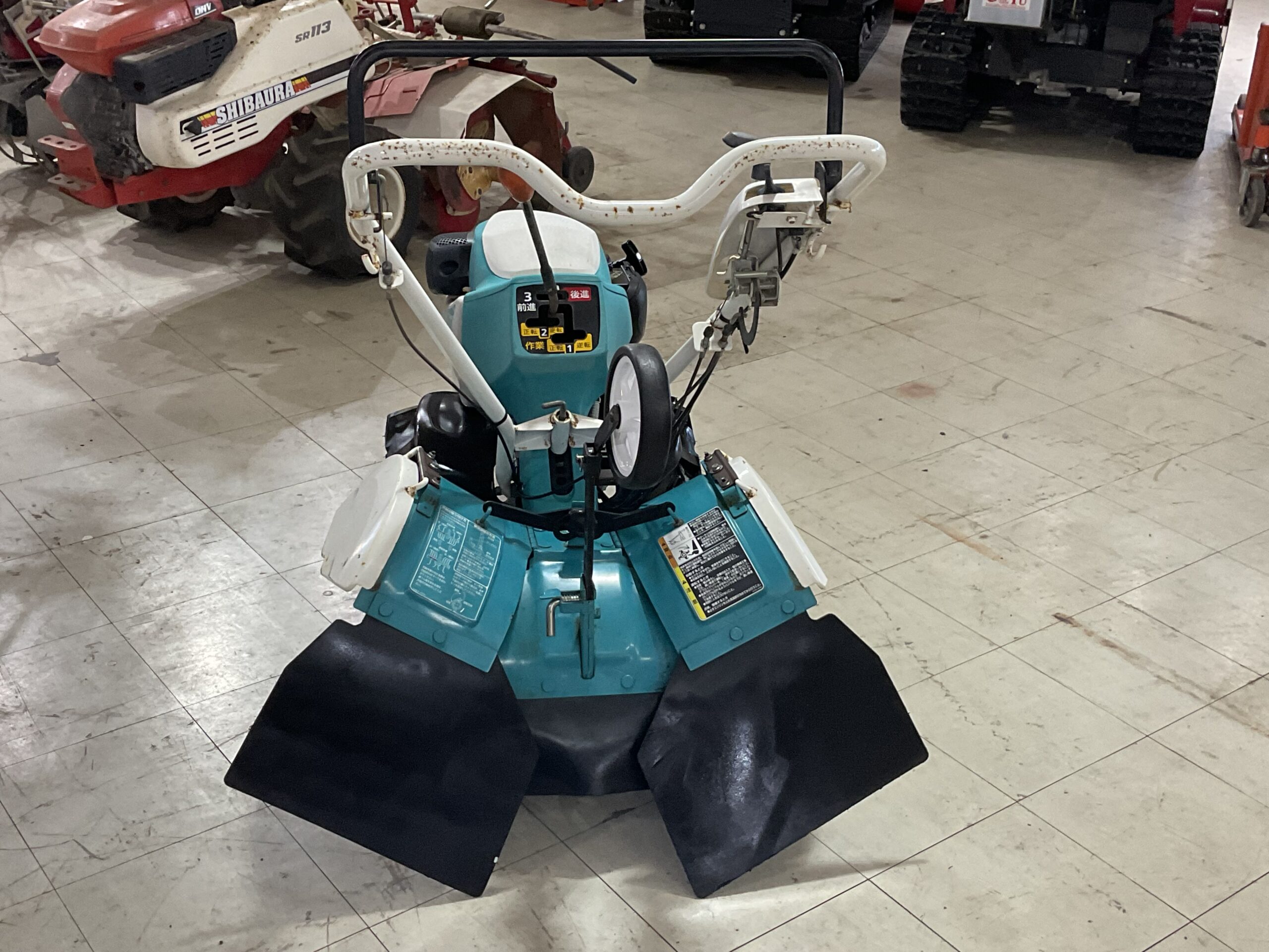 耕運機　クボタ　TRS70