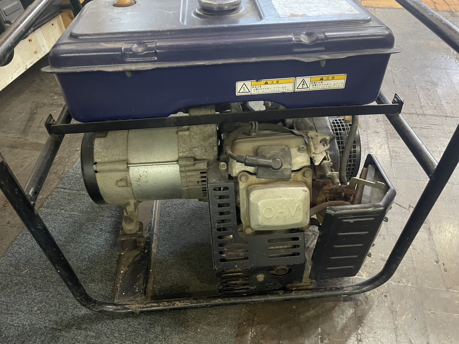 スズキ 発電機 SV2300ｈ