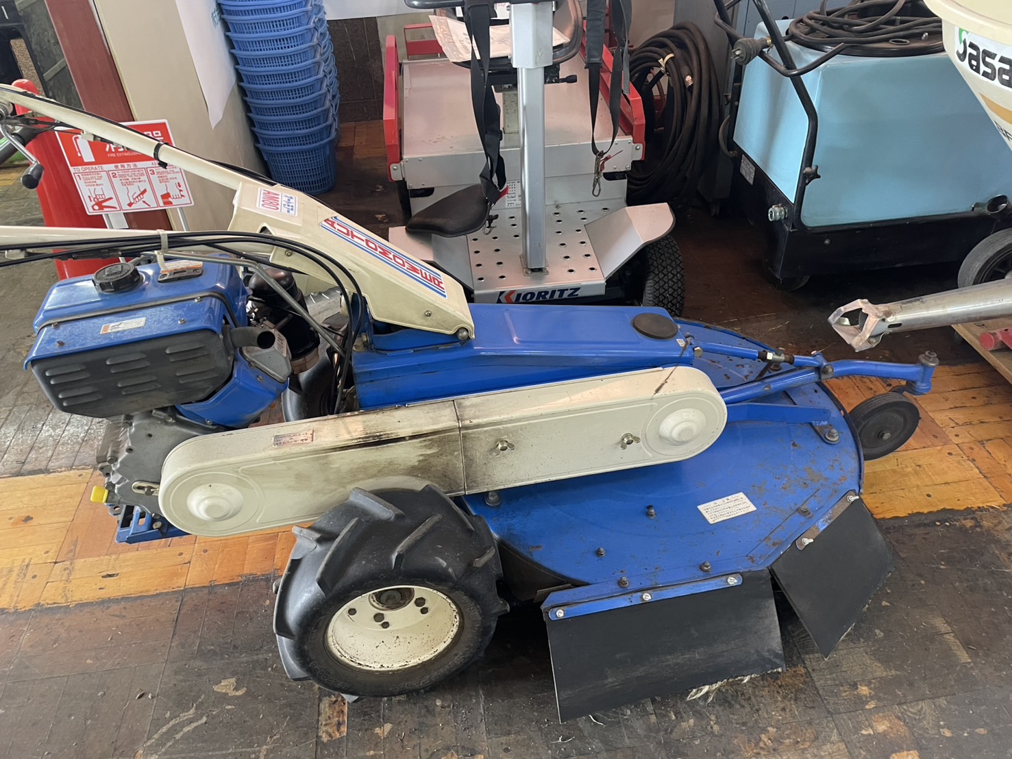 オーレック オートモア草刈り機<span>AM80