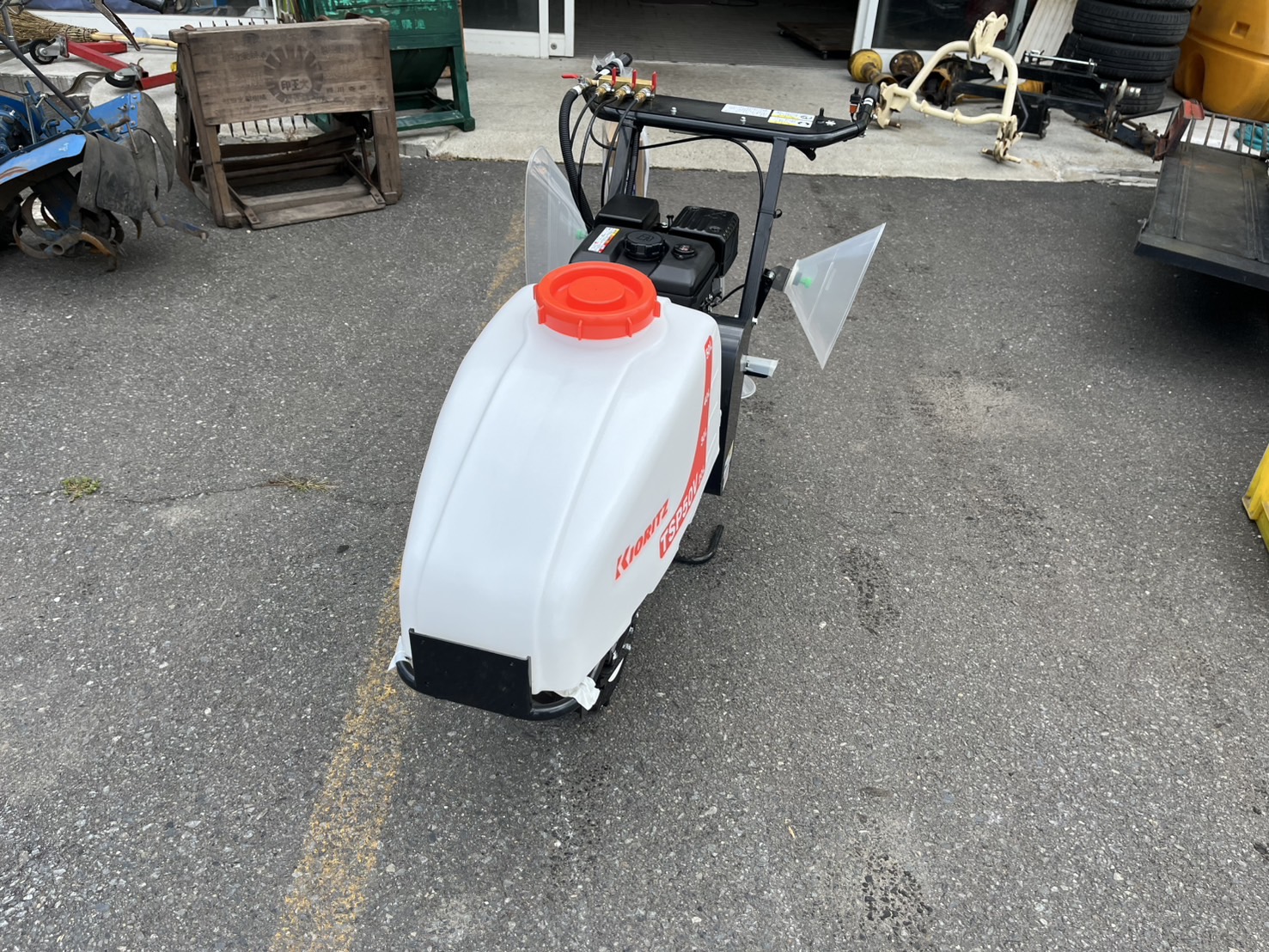 畝間スプレーヤーカー　TSP50V
