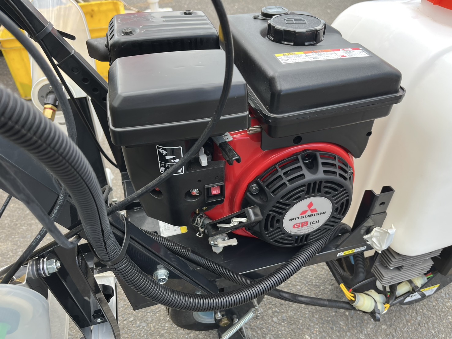 畝間スプレーヤーカー　TSP50V