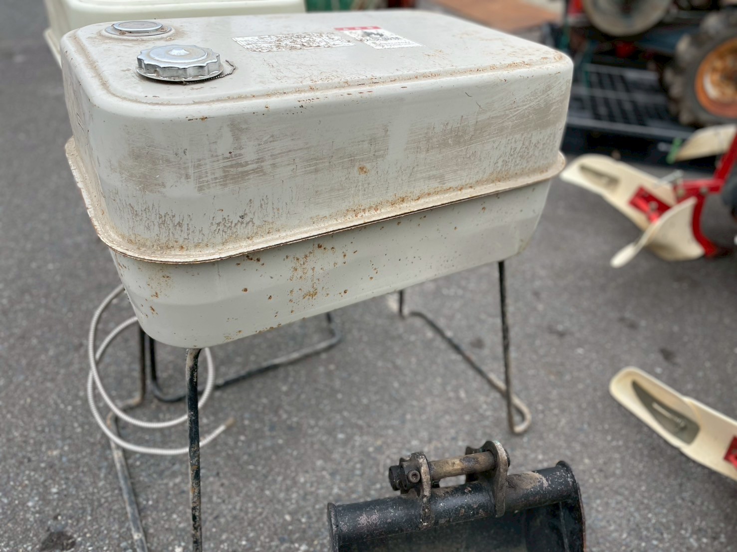 不明燃料タンク 灯油タンク 約40L<span>不明