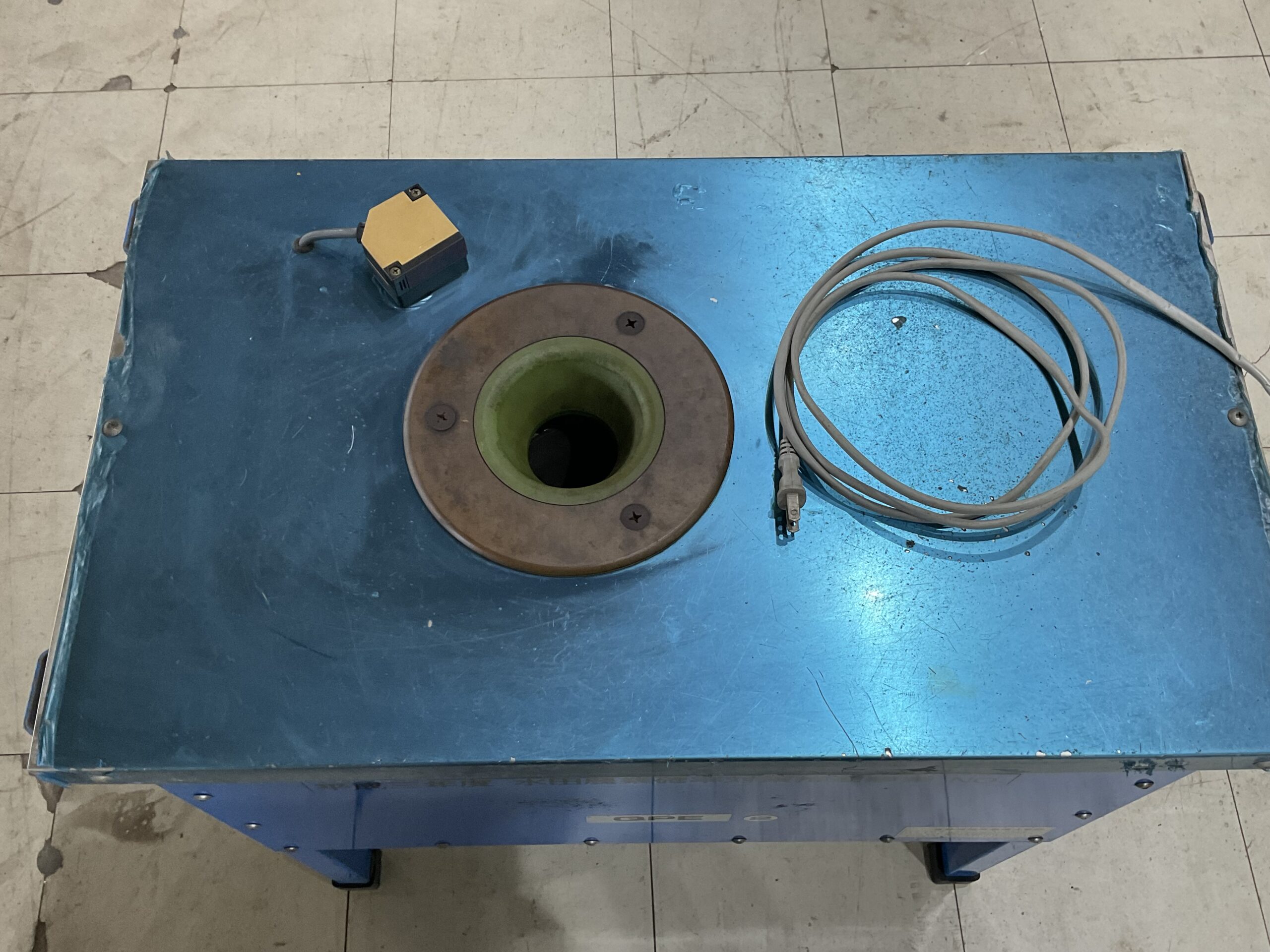 ネギ皮剥き機 倉林機械 QPE-3 ｜ 農家の味方 農機具スーパー