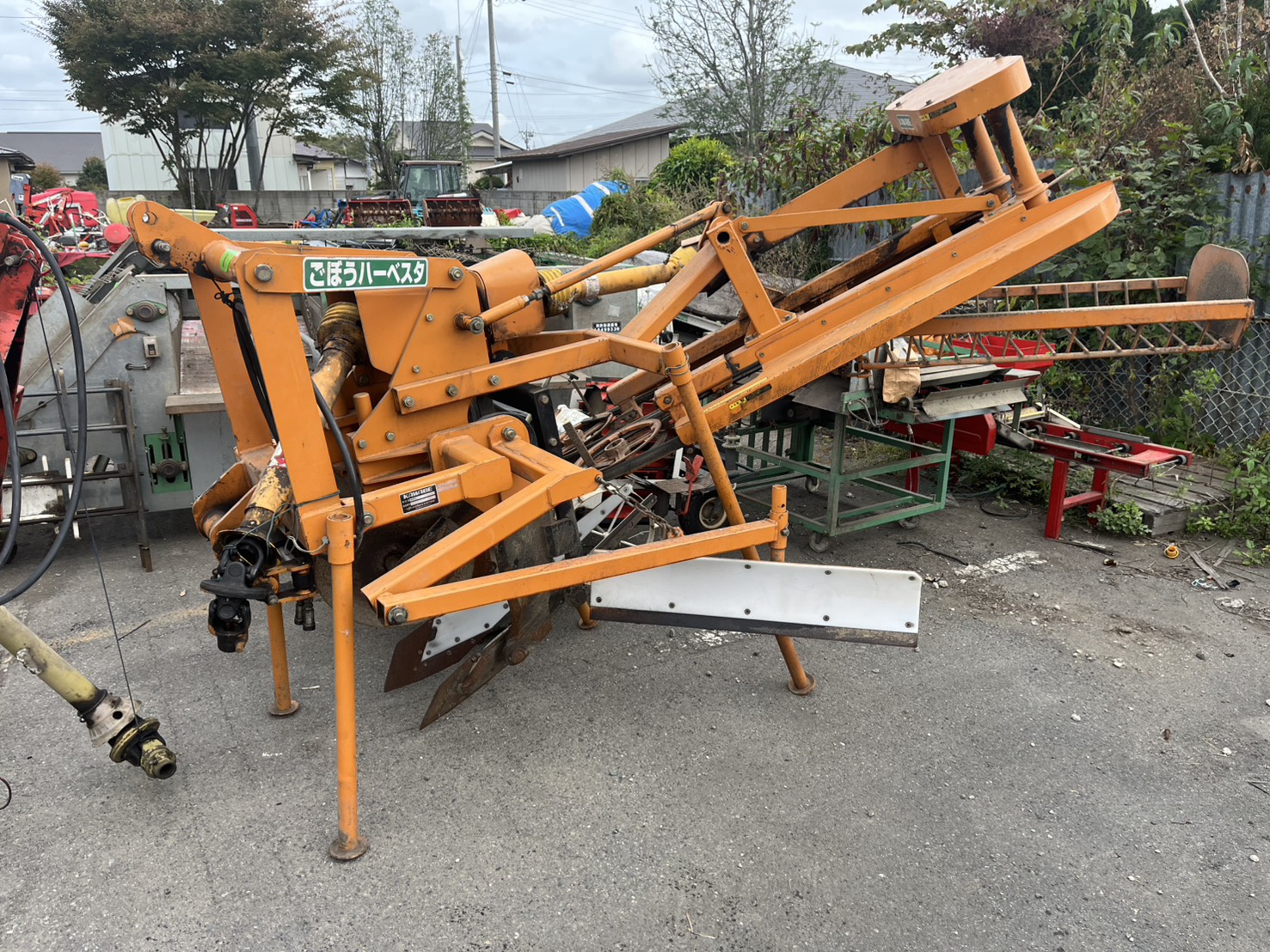 カワベごぼうハーベスター<span>BH-4000