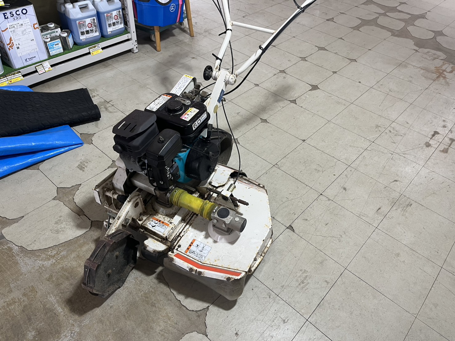 畔草刈り機　GC601