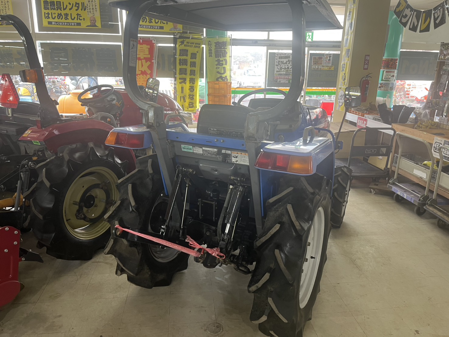 トラクター　TG233F