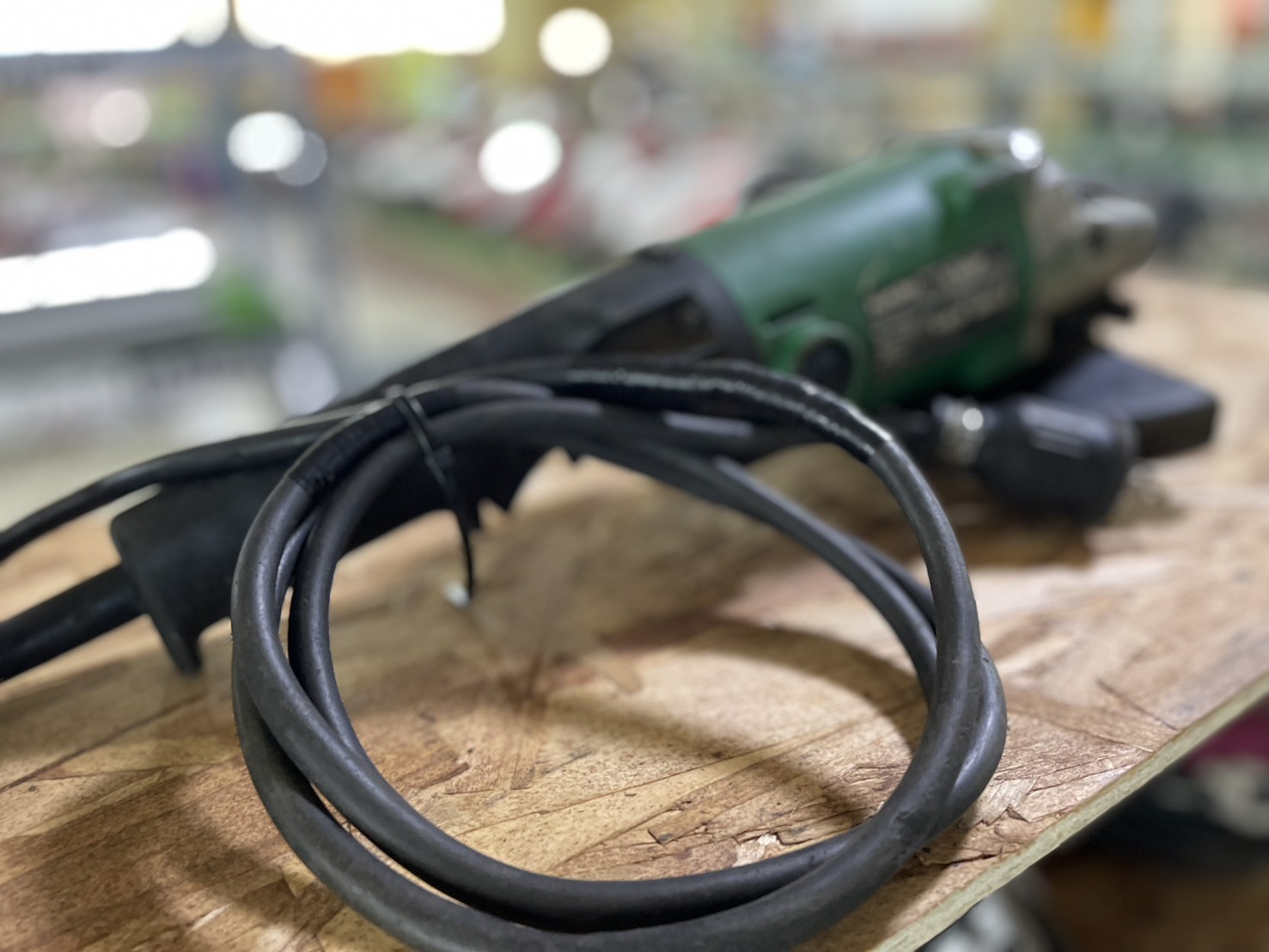 HiKOKI　ディスクグラインダー　G18SP