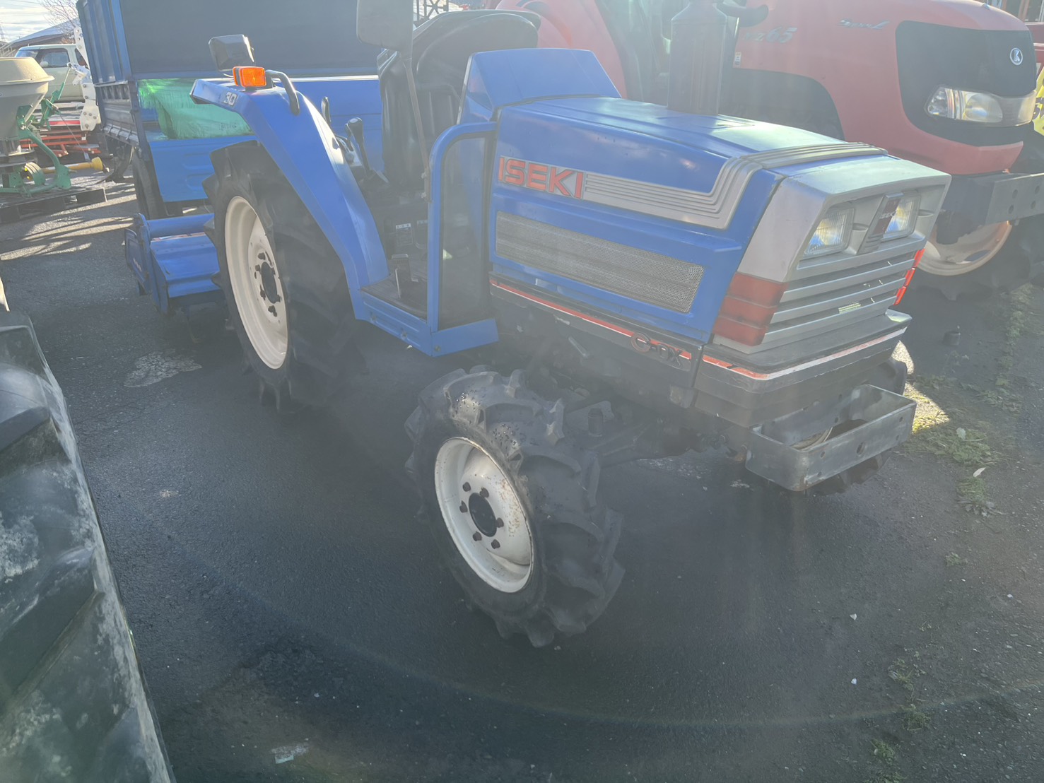 トラクター　TA230F