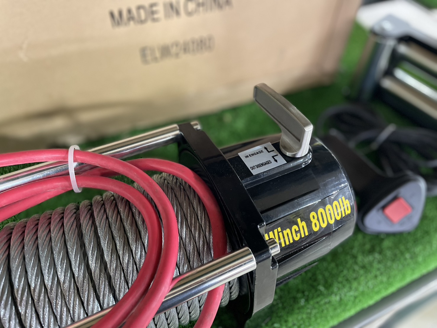 車両用電動ウィンチ 8000lh